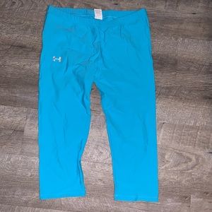 Under Armour capris Sz L